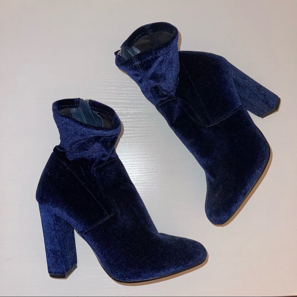 STEVE MADDEN BOOTIES
